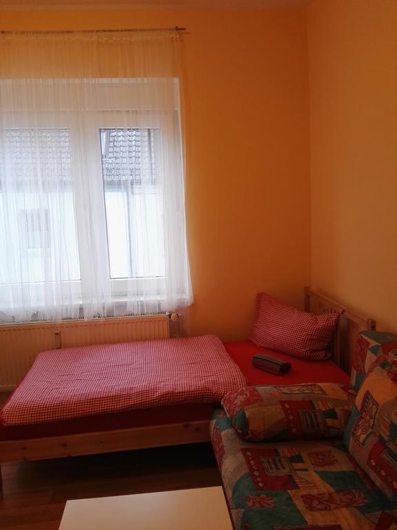 Zu Hause Bei Freunden Appartement Dortmund Kamer foto