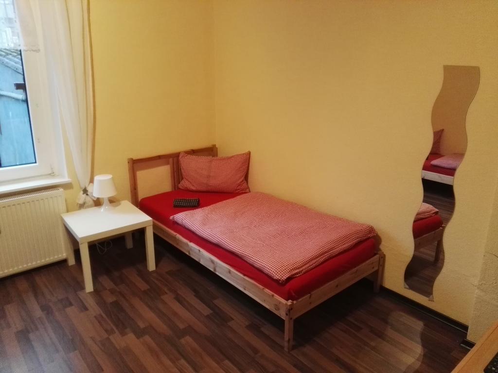 Zu Hause Bei Freunden Appartement Dortmund Buitenkant foto